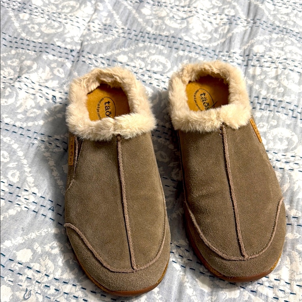 Taos Taupe Suede faux Fur-Lined Slippers
